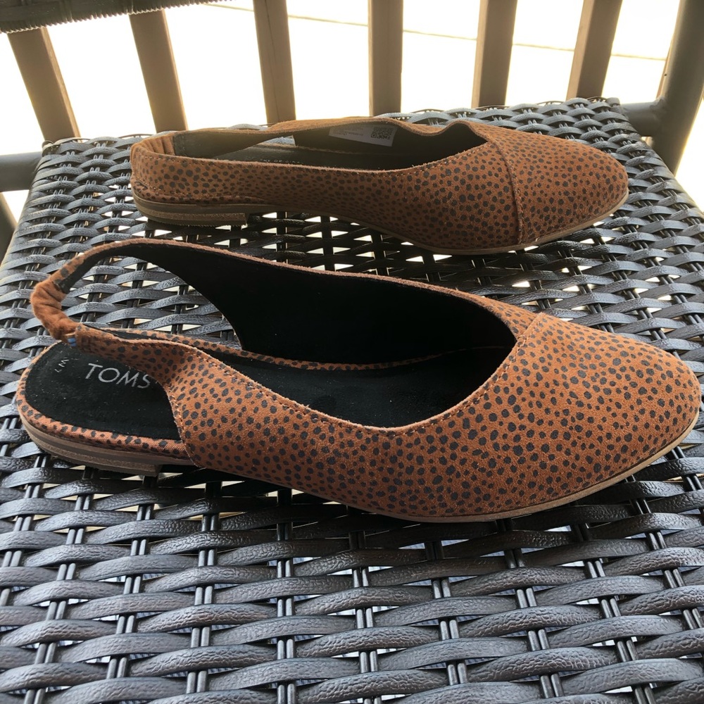 Toms : Leopard Print Slip on flats - Picture 4 of 5